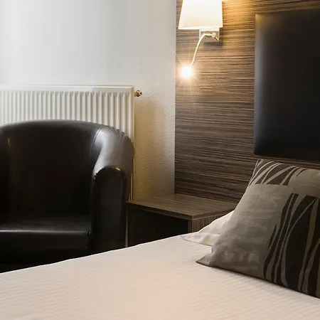 Hotel The Originals Hôtel, Aéroport Beauvais