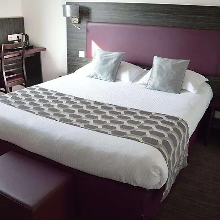 The Originals Hotel, Aeroport