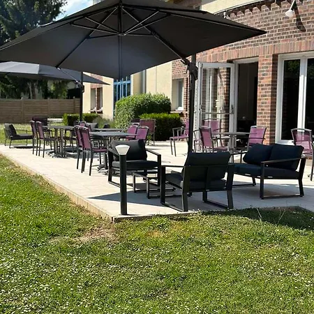 The Originals Hôtel, Aéroport Hotel 3*