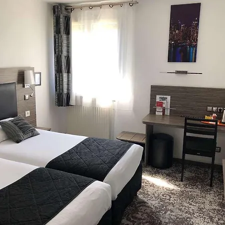 호텔 The Originals Hotel, Aeroport 보베
