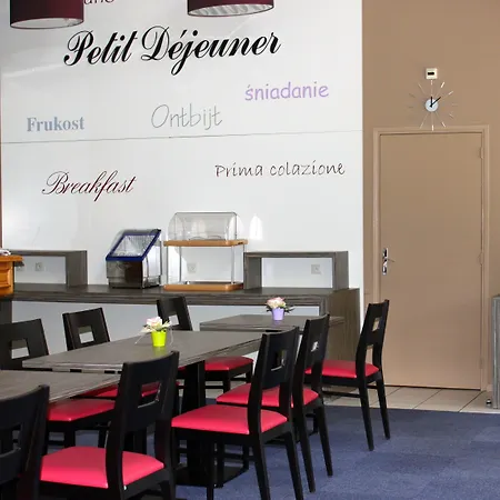 The Originals Hôtel, Aéroport Hotel 3*