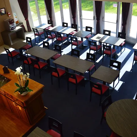 The Originals Hôtel, Aéroport 3*