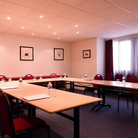 The Originals Hôtel, Aéroport 3*