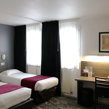 Hotel The Originals Hôtel, Aéroport