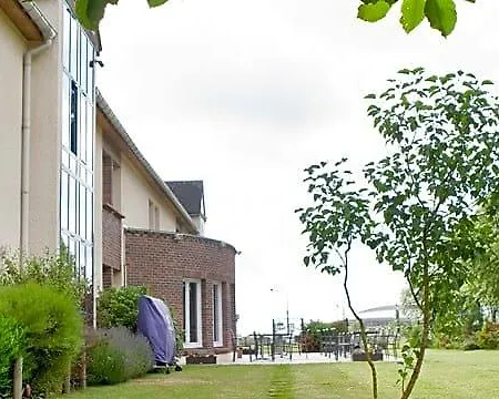 The Originals Hotel, Aeroport 酒店 3*