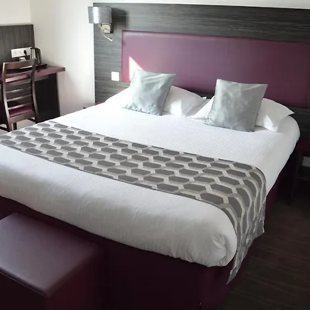 The Originals Hotel, Aeroport