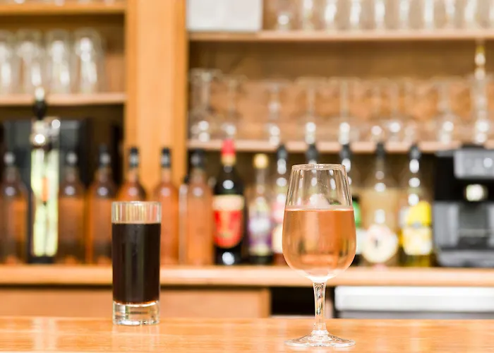 Hotel The Originals Hôtel, Aéroport Beauvais