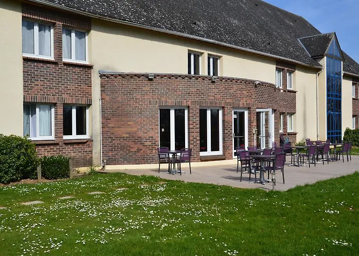 The Originals Hôtel, Aéroport