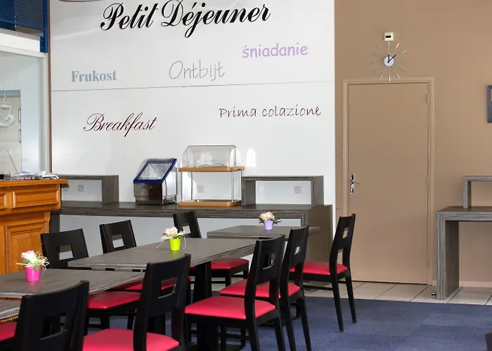 The Originals Hôtel, Aéroport Hotel 3*