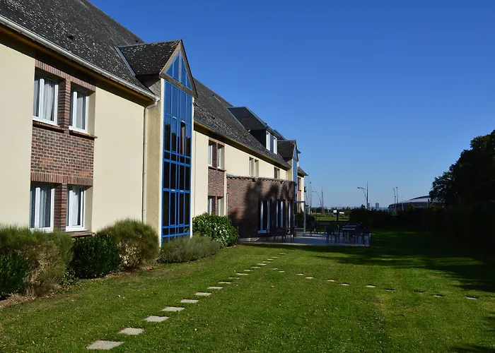 The Originals Hôtel, Aéroport